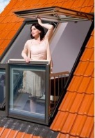 Fakro: мансардное окно-балкон