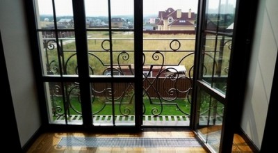 Что такое французские окна, преимущества и недостатки французского остекления