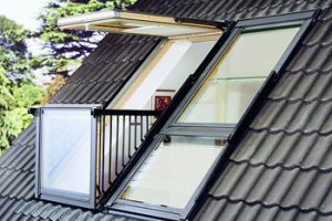 Мансардное окно-балкон Cabrio от Velux