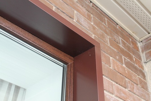 Отделка пластиковых окон снаружи дома – способы и материалы отделки