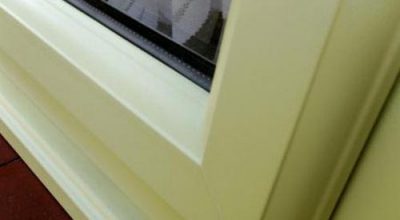 Чем отмыть пластиковые окна или подоконники от желтых пятен