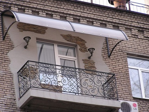 Ремонт крышы балкона на последнем этаже своими руками:
