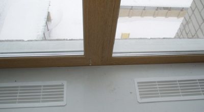 Зачем нужны вентиляционные решетки в подоконник и как их установить